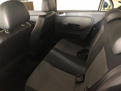 Imagem 5 de 6 de Voyage Volkswagen 1.6 City
