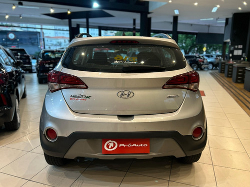 Hyundai HB20X 1.6 Style Flex Aut. 5p