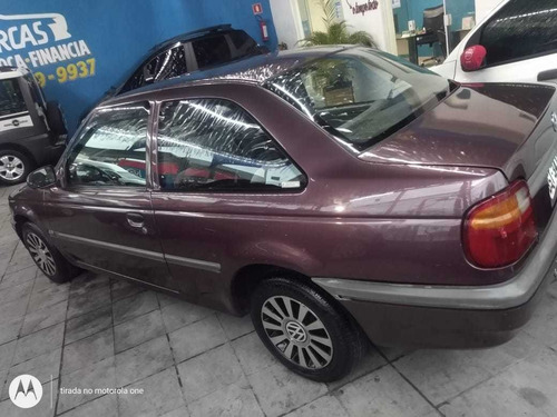 Imagem 3 de 15 de Volkswagen Logus