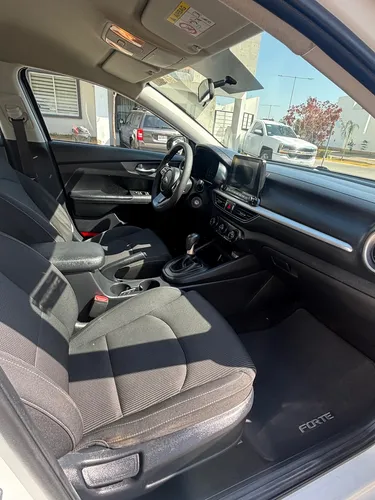 Kia Forte 2.0 Lx Mt