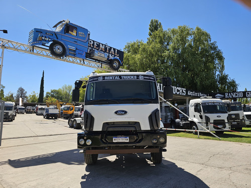 Ford Cargo 2632 Año 2014 Camión Chasis 6x4 Rentaltrucks Vial