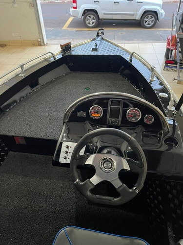 Imagem 5 de 9 de Fluvimar Cherokee190 C/ Motor 115hp Pro Xs Mercury