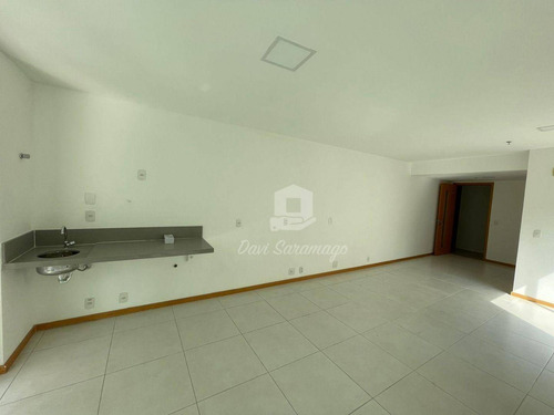 Imagem 8 de 30 de Loft Com Varandão E Vaga De Garagem! - Lf0003