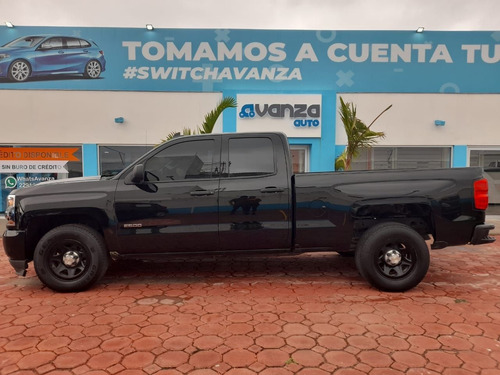 Imagen 4 de 15 de Chevrolet Silverado 2018 5.3 V8 2500 Ls Doble Cabina 4x2 At