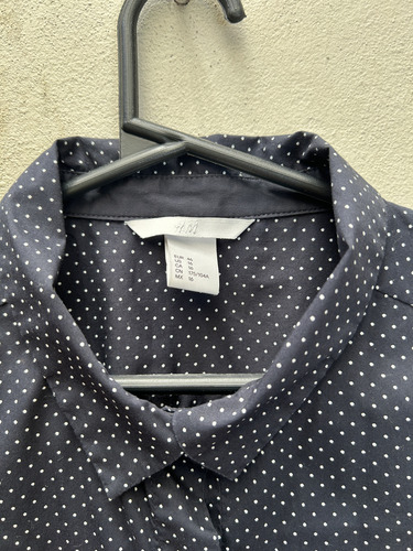 Camisa A Lunares Elastizada - H&m - Talle Eur46 (Usado)