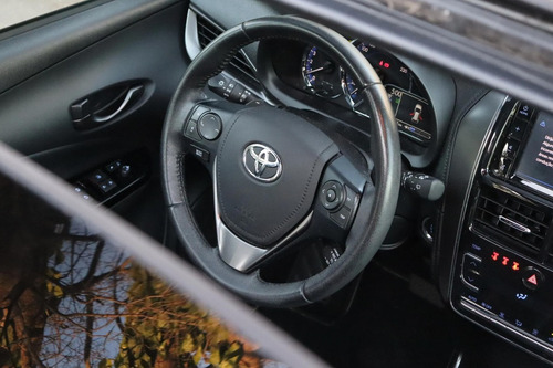 Toyota Yaris XLS 1.5 FLEX