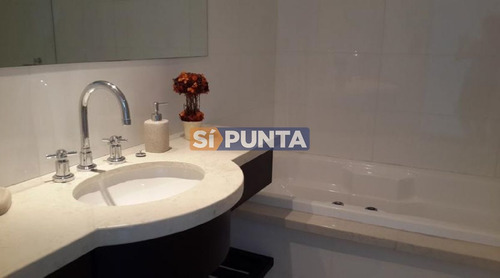 Imagen 10 de 18 de Apartamento En Venta 3 Dormitorios