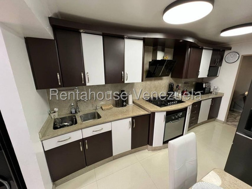 Apartamento En Venta En Prados Del Este ( 25-25763)176