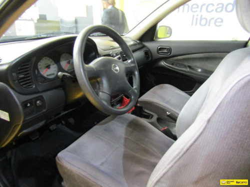 Nissan Almera 1600