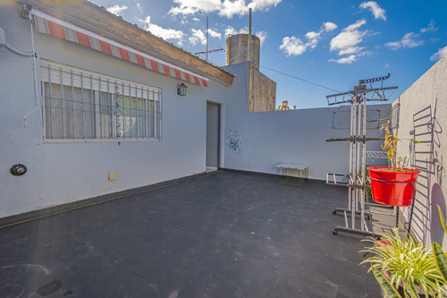 Venta Casa 5 Ambientes Con Garage Patio Y Terraza
