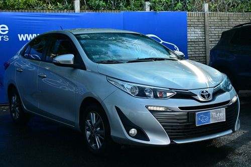 Toyota Yaris 1.5 107cv Xls Sedan