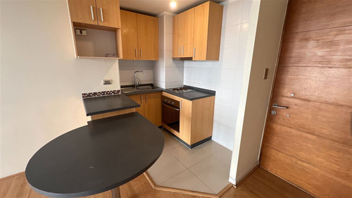 Departamento En Venta De 1 Dorm. En Concepción