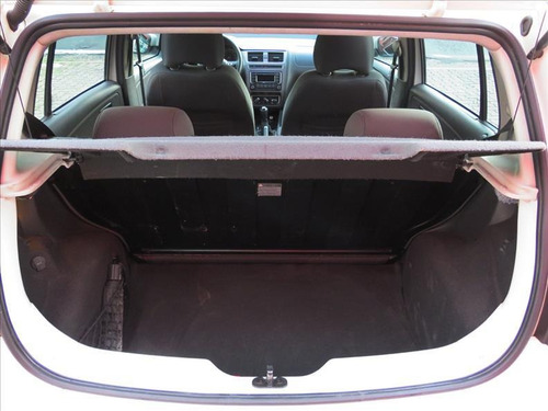 Volkswagen Fox Comfortline Msi 1.6 Flex 2016 Completo
