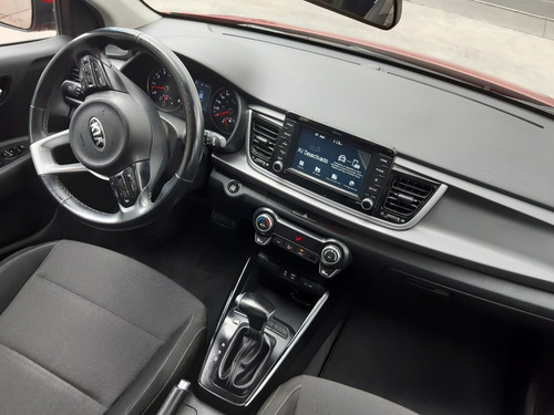 Imagen 10 de 14 de Kia Rio Hb Ex 2018