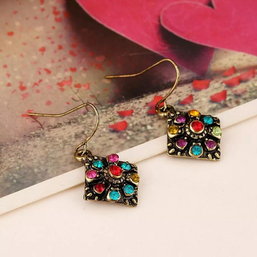 Par De Pendientes Bohemios Con Diamantes De Imitación En For