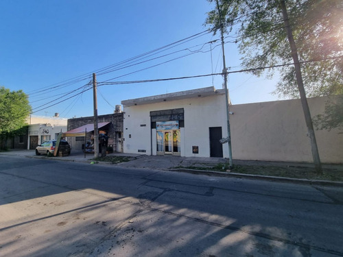 Oportunidad De Inversion, Local En Venta Berazategui Centro