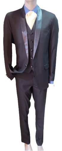 Imagen 2 de 6 de Traje Smoking Solapa De Razo Saco Chaleco Y Pantalon