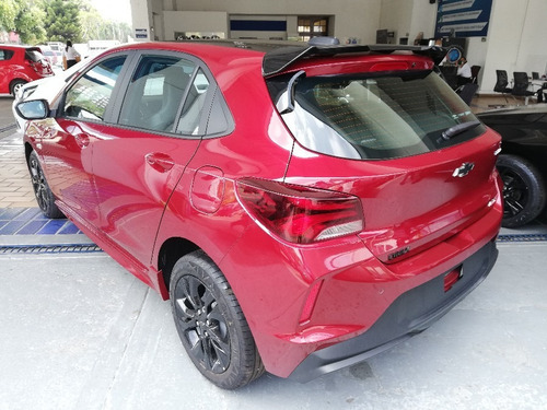 Chevrolet Onix Turbo Rs