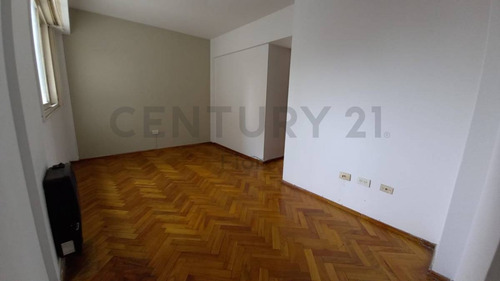 Imagen 8 de 10 de Venta Departamento 2 Ambientes En Nuñez