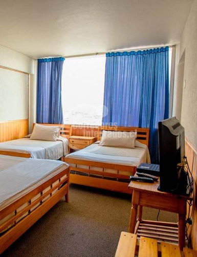 Casa En Venta De 14 Dorm. En Coquimbo