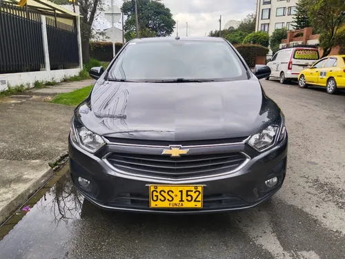 Chevrolet Onix 1.4 Ltz 5 p