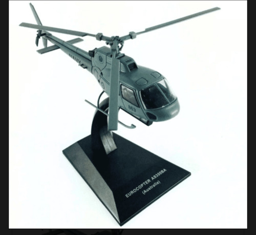Helicóptero De Combate 23 Aérospatiale As350 Écureuil (aust) Gris Oscuro