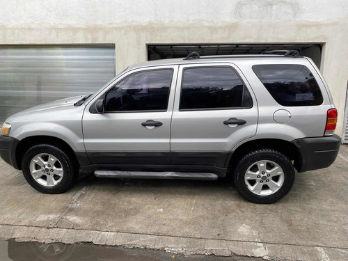 Imagen 5 de 15 de Ford Escape 2006 2.0 Xls Tela L4 At