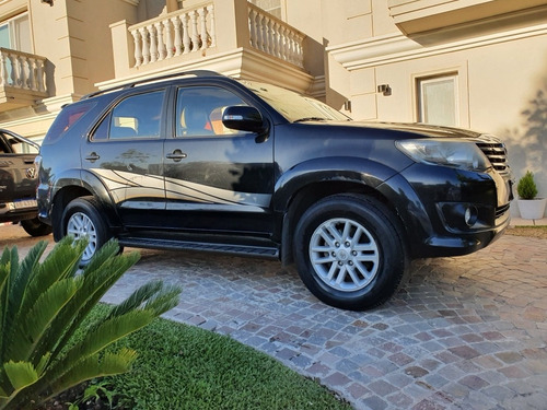 Toyota Sw4 2013 2.7 Srv Cuero Vvti 4x2 4at 7 Asientos
