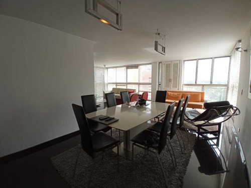 Imagen 15 de 30 de Se Vende Apartamento Actualizado 230 M² 6h/5b/2p Santa Marta
