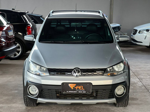 Imagem 4 de 7 de Volkswagen Saveiro 1.6 Cross Ce 8v Flex 2p Manual