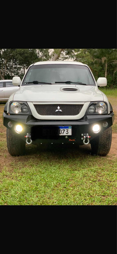 Mitsubishi L200 2.5 Outdoor Hpe Cab. Dupla 4x4 4p