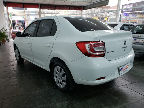 Renault Logan 1.6 Expression Hi-power 4p