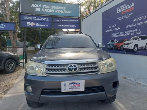 Toyota Fortuner 2.7l