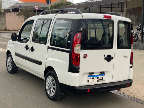 Fiat Doblo 1.8 16v Essence 7l Flex 5p 5 marchas