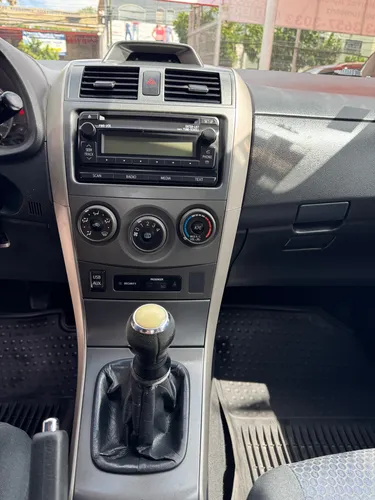 Toyota Corolla 2.4 Xrs 5vel Aa Ee Cd R-16 Mt