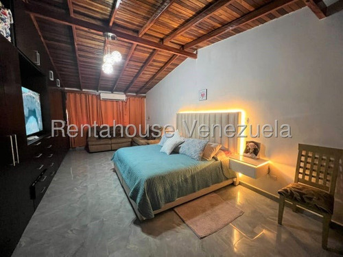 Ccasa En Venta En Turmero Urb La Providencia Zp