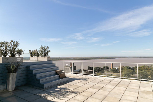 Amplio Loft Que Sugiere Un Lugar Distinto Para Vivir-centro Rosario