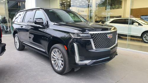 Cadillac Escalade Esv (version Larga) 2023