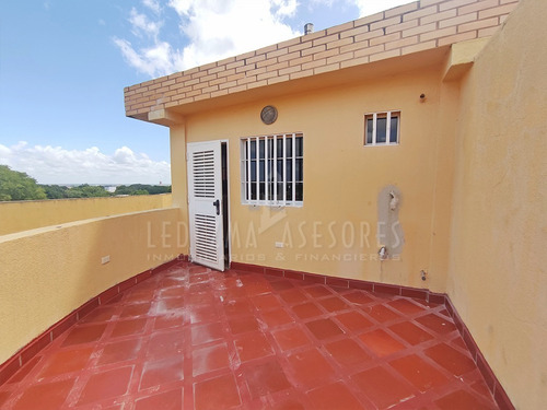 Imagen 16 de 21 de Ledezma Asesores Vende Apartamento Listo Para Habitar En Av. Andrés Eloy Blanco, Ciudad Bolívar - Venezuela