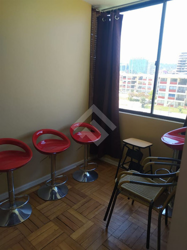 Departamento En Venta De 2d En Viña Poniente San Martin