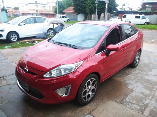 Ford Fiesta Kinetic Design 1.6 Design Sedan 120cv Trend Plus