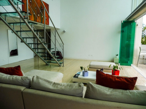 Apartamento Duplex En Venta/ Las Mesetas Santa Rosa De Lima/ Mg 4-6297