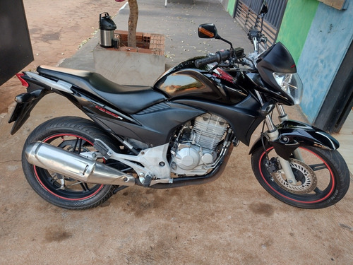 Imagem 2 de 8 de Honda Cb300
