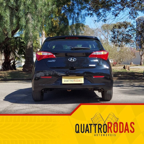 Imagem 4 de 7 de Hyundai Hb20 1.6 Comfort Plus 16v Flex 4p Automático