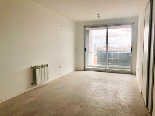 Departamento En Venta En Liniers