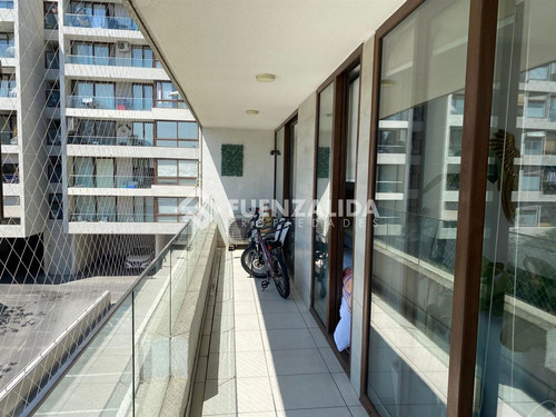 Departamento En Venta De 2 Dorm. 2 Baños Y 2 Estac, Ñuñoa