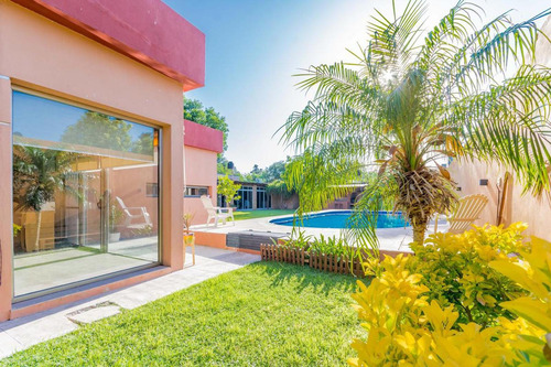 Venta - Casa 3 Dormitorios En Pueblo Esther