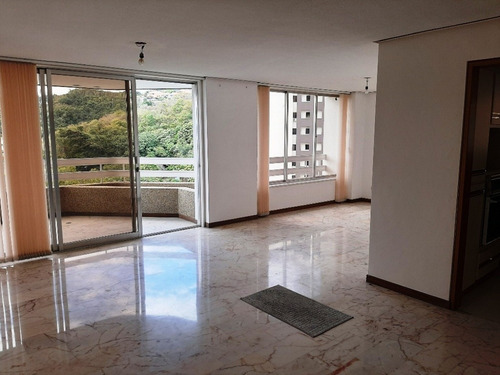 Apartamento En Venta Urb. La Alameda 19604