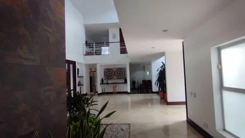 Casa En Venta En Pance. Cod V11497