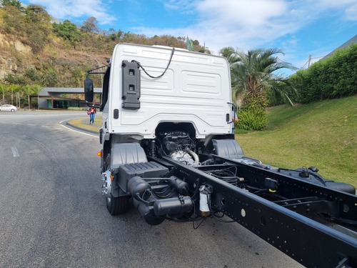 Imagem 14 de 15 de Mercedes-benz 1726 Atego